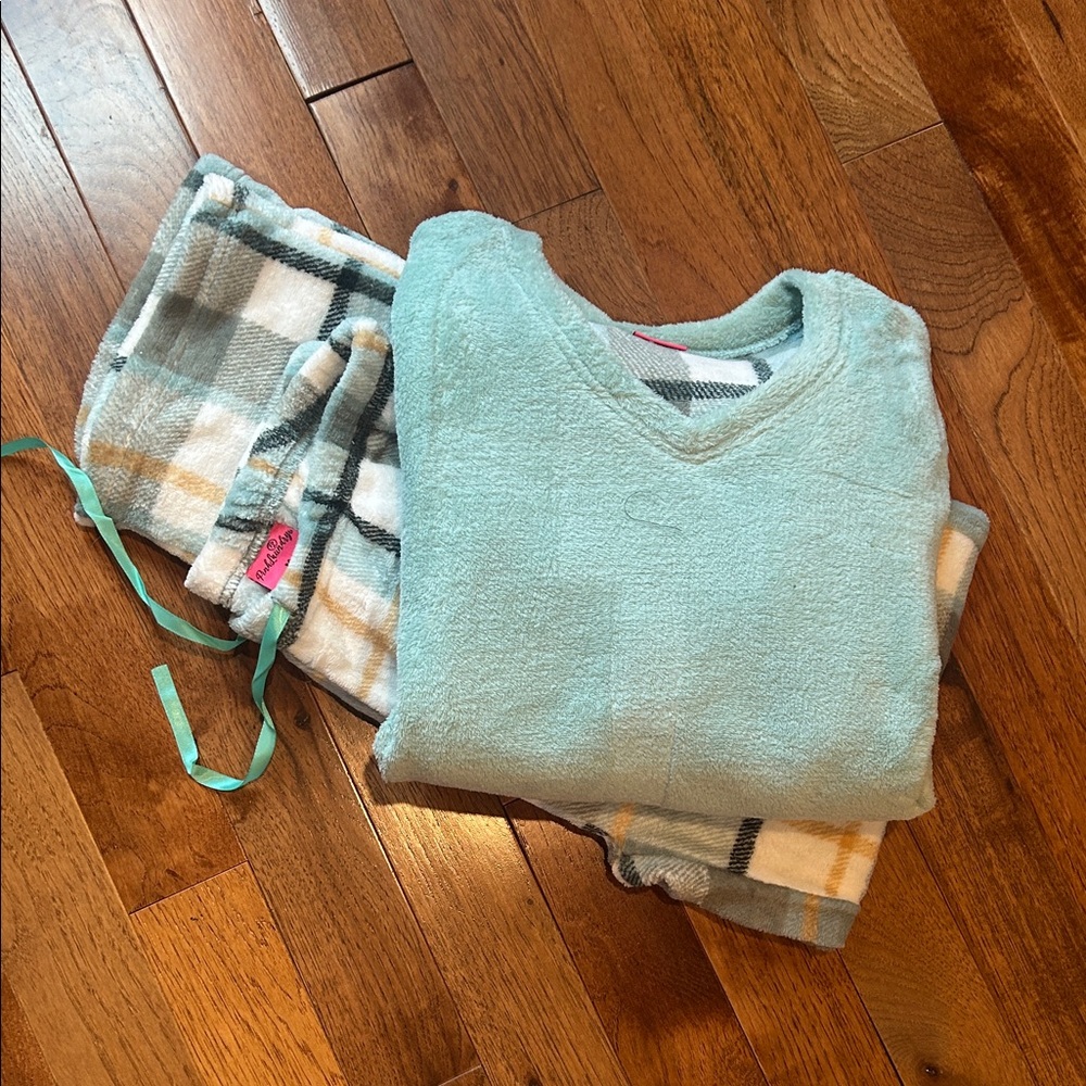 New Pajamas!!
